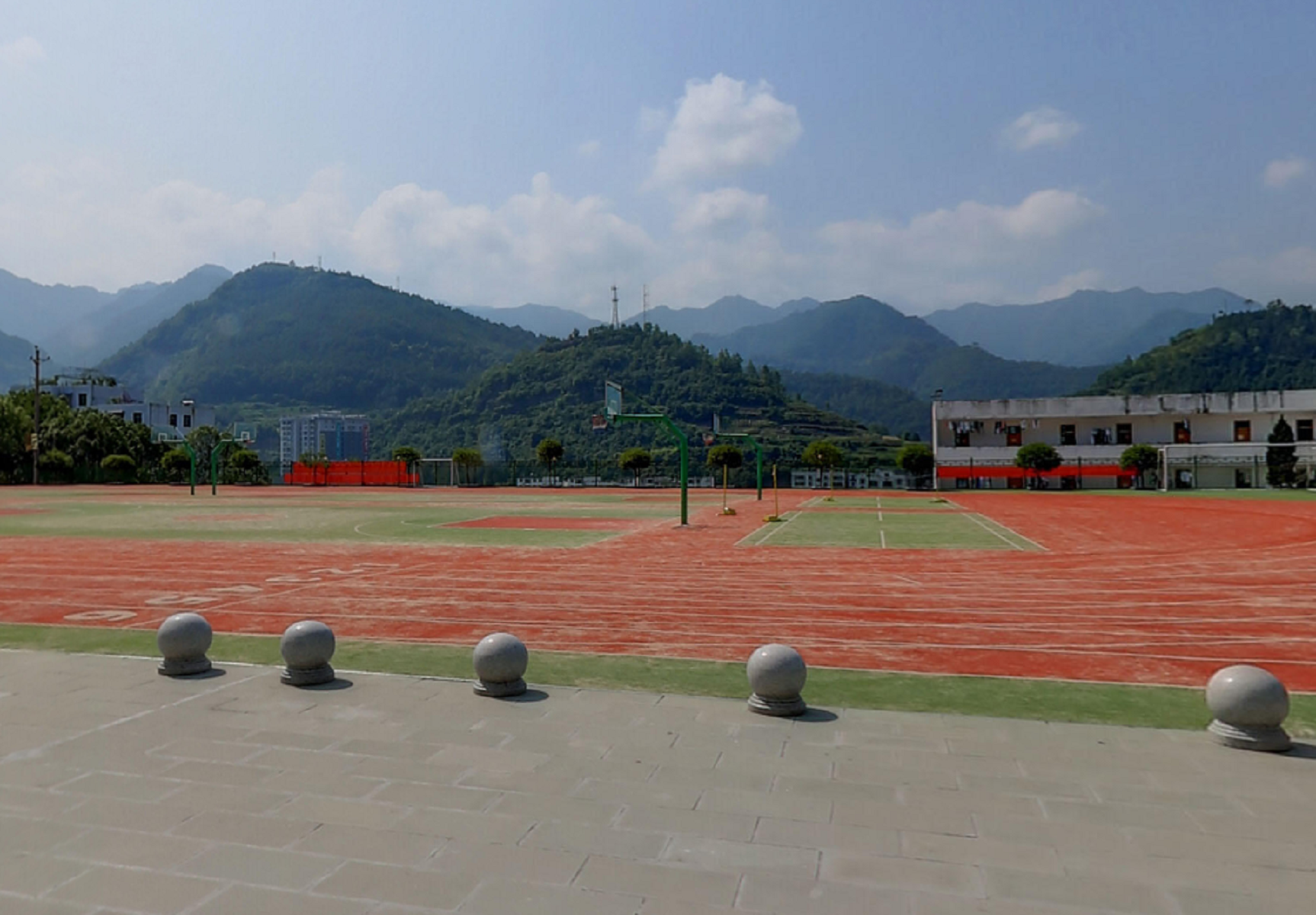 2025年巴中市南江四中教学质量|师资力量怎么样? 2025年巴中市南江四中教学质量|师资力量怎么样?