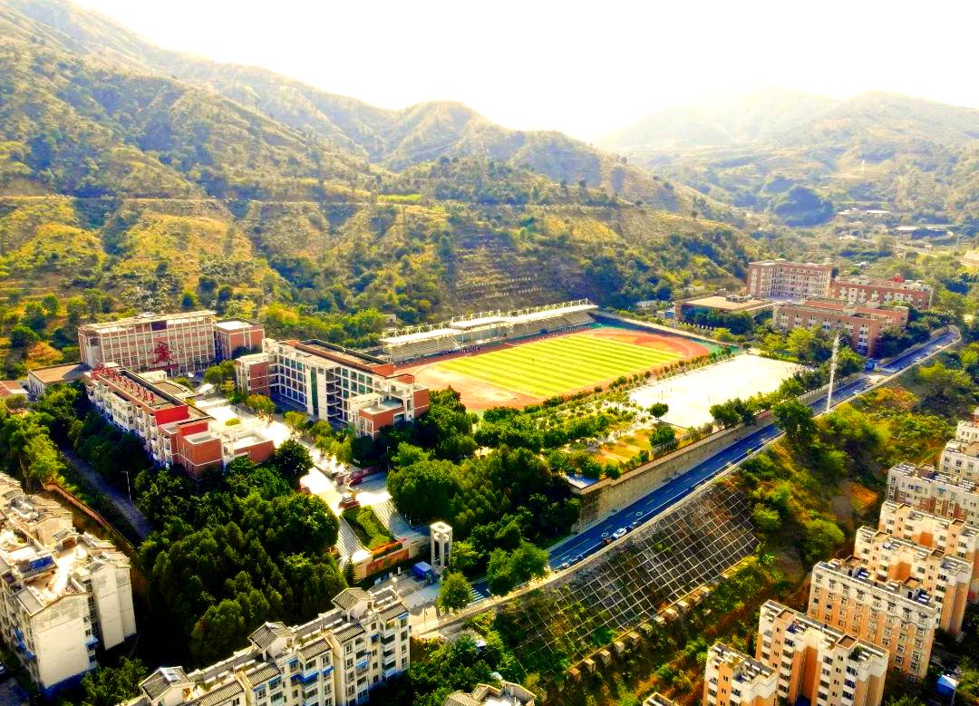 2025年攀枝花市盐边县中学校招生分数线|录取分数线是多少? 2025年攀枝花市盐边县中学校招生分数线|录取分数线是多少?